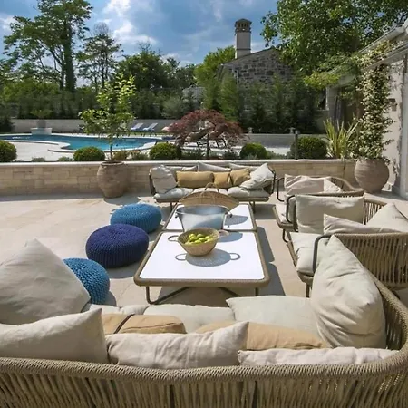 Luxurioese Zita Exclusive Mit Wellnesbereich