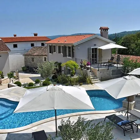 Luxurioese Zita Exclusive Mit Wellnesbereich Holiday home *